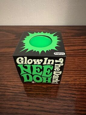 NeeDoh Glow in the Dark - Green